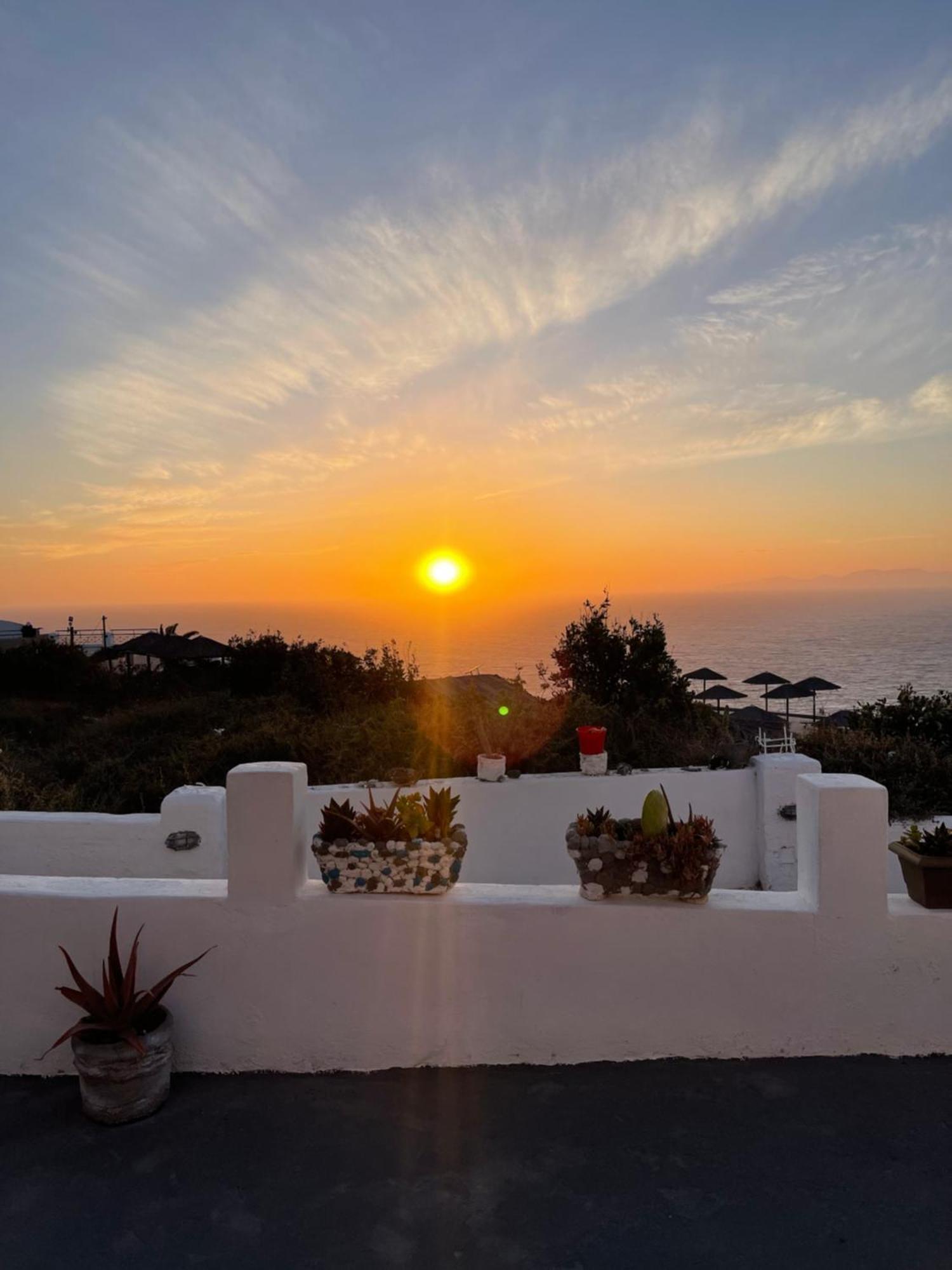 Oia Sunset House Pothitou Villa Exterior photo